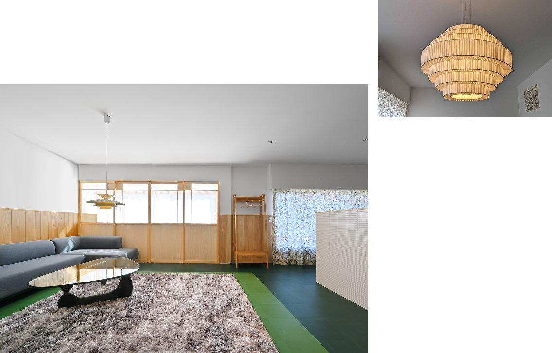 <span class="popup-room__title-label">Room</span> 202